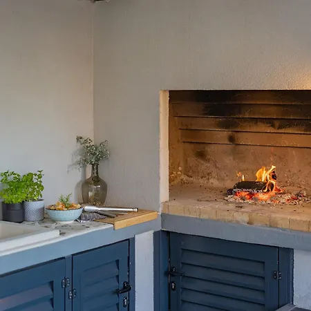 Apartman Bella Lux With Jacuzzi, Grill & Garden