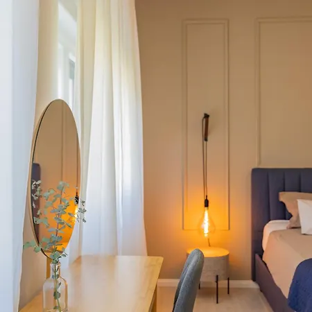 Апартаменты Bella Lux With Jacuzzi, Grill & Garden Задар