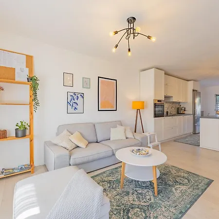 Apartmán Bella Lux With Jacuzzi, Grill & Garden Zadar